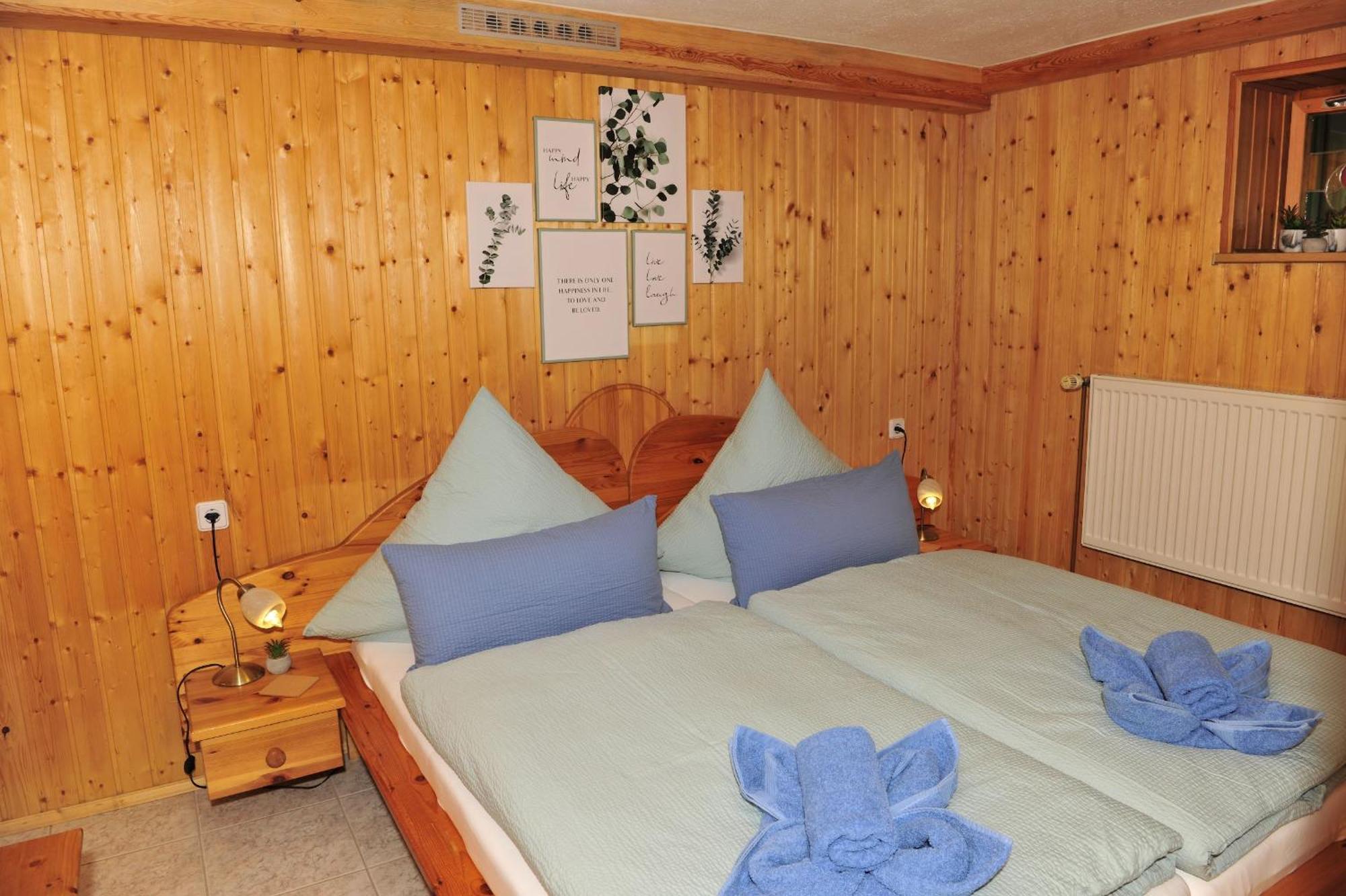 Exklusives Ferienhaus "Waldzauber" Ruhe Und Natur Pur Am Waldrand Geniessen Schoenheide Luaran gambar